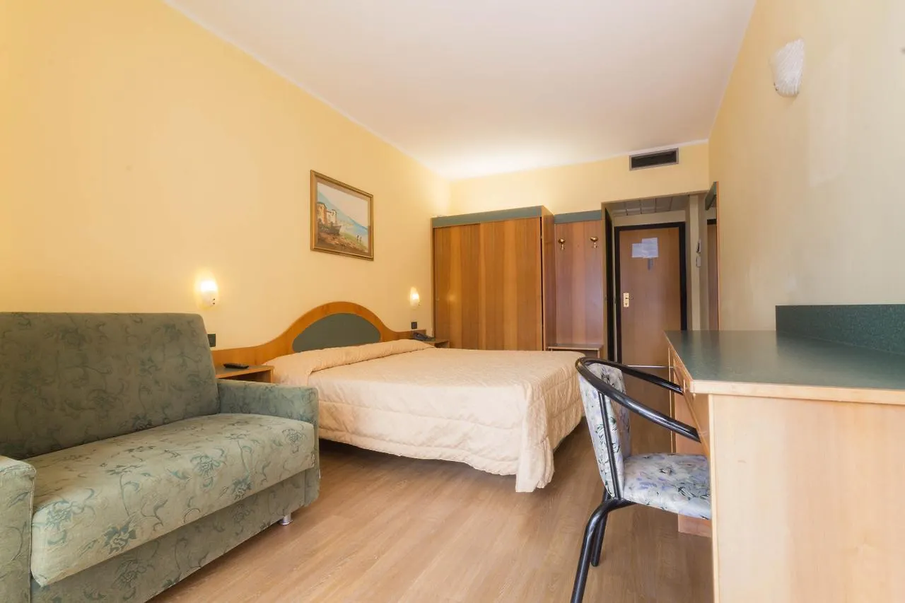 Hotel Lido Gargnano