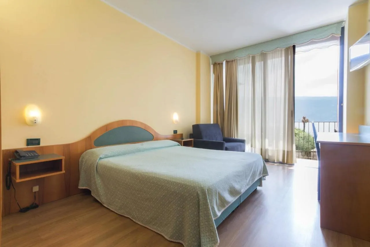 Hotel Lido Gargnano