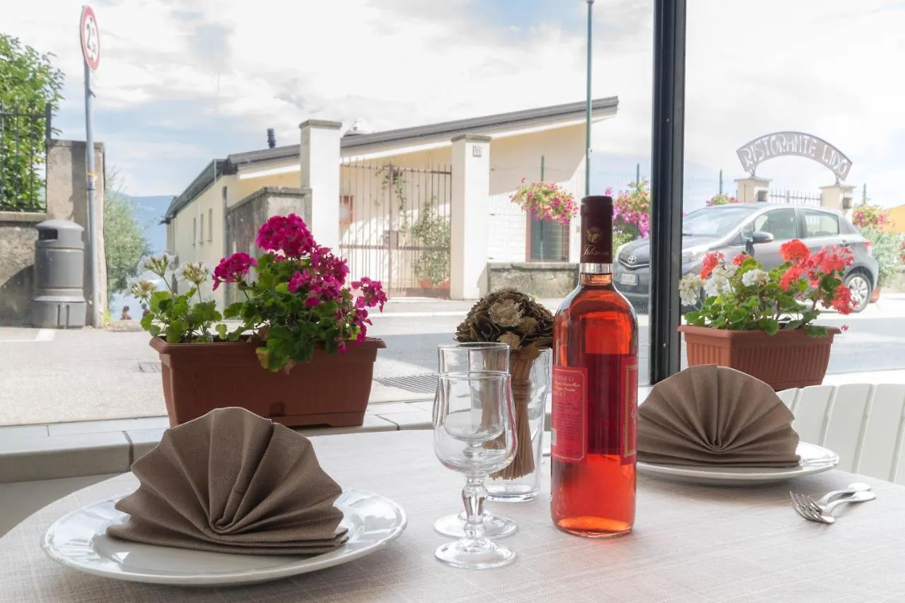 Hotel Lido Gargnano 3*,