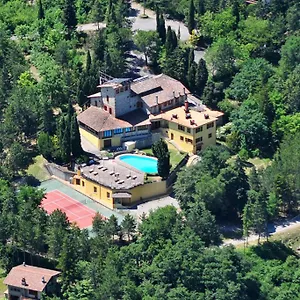 https://la-torre-ai-mari.it-tuscanyhotel.com